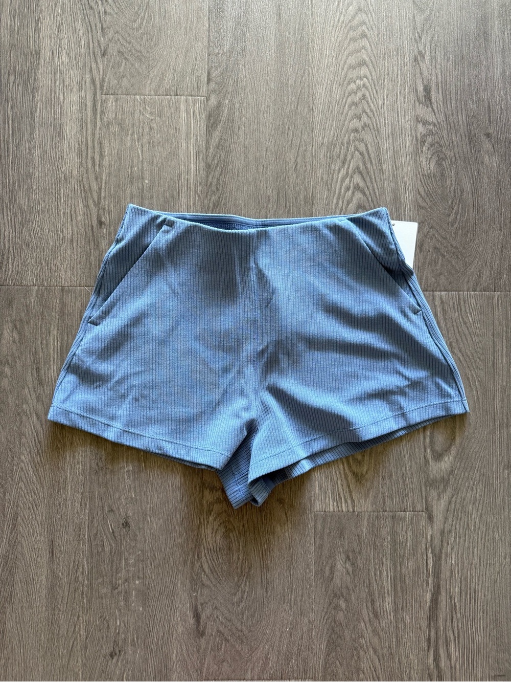 Lululemon Ribbed Softstreme Shorts - Picture 1 of 3